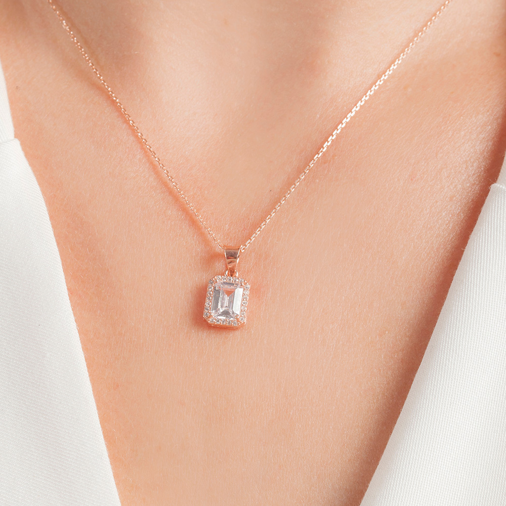 Halo Pendants Collection
