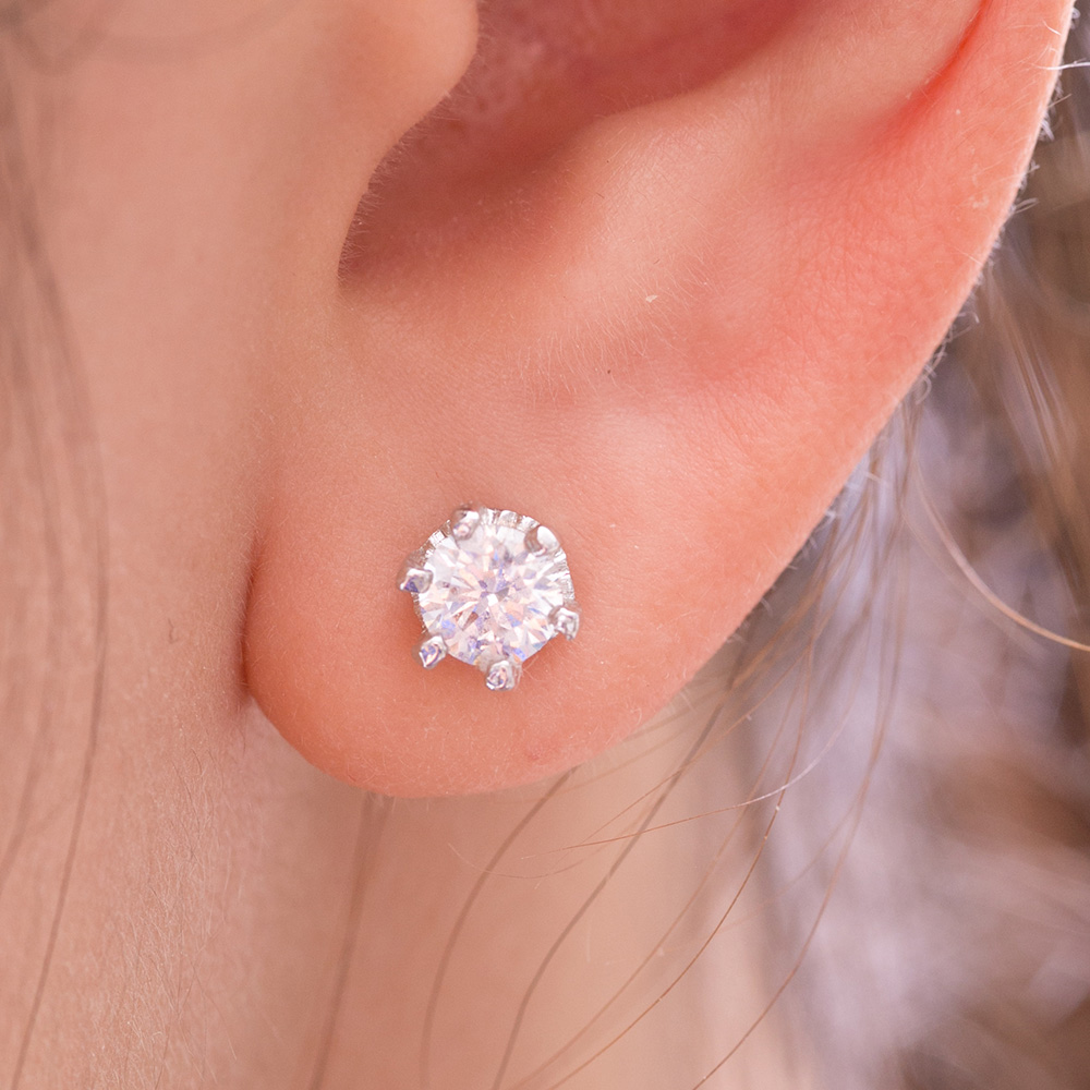 Stud Earrings Collection